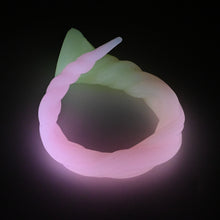 Load image into Gallery viewer, S3SJE55 Sera's Horn Medium 0030 UV GITD
