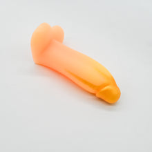 Load image into Gallery viewer, W2MJG62 Tellus Small 0050 UV GITD
