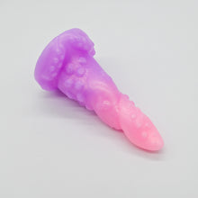 Load image into Gallery viewer, N3SKH66 Nereid Medium 0030 UV GITD GOBLIN HOLE
