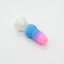 Load image into Gallery viewer, P2XKH67 Pluto Small 0020 UV GITD
