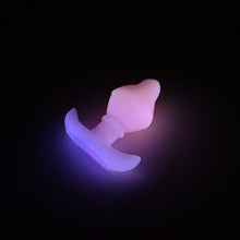 Load image into Gallery viewer, F1SKH04 Cylo Plug XS 0030 UV GITD
