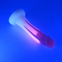 Load image into Gallery viewer, Z3MJG78 Caelus Medium 0050 UV GITD GOBLIN HOLE

