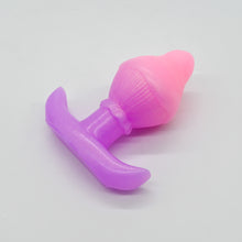 Load image into Gallery viewer, F4SKH13 Cylo Plug Large 0030 UV GITD
