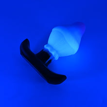 Load image into Gallery viewer, F4MKH15 Cylo Plug Large 0050 UV GITD
