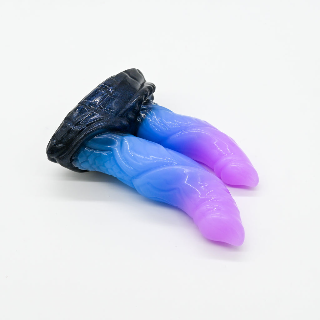 22MKG39 Vasuki Small 0050 UV GITD