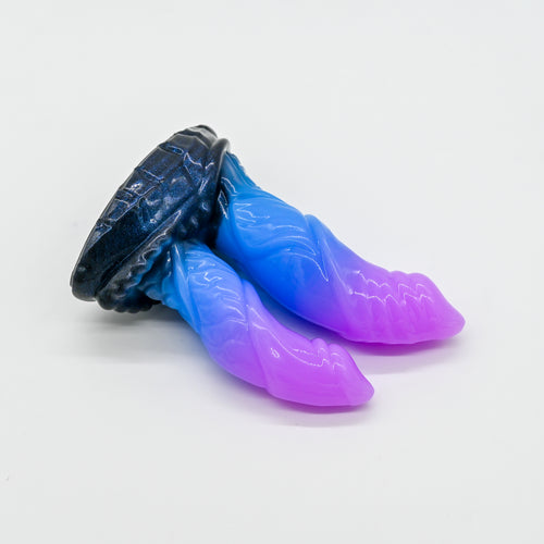 22MKG39 Vasuki Small 0050 UV GITD