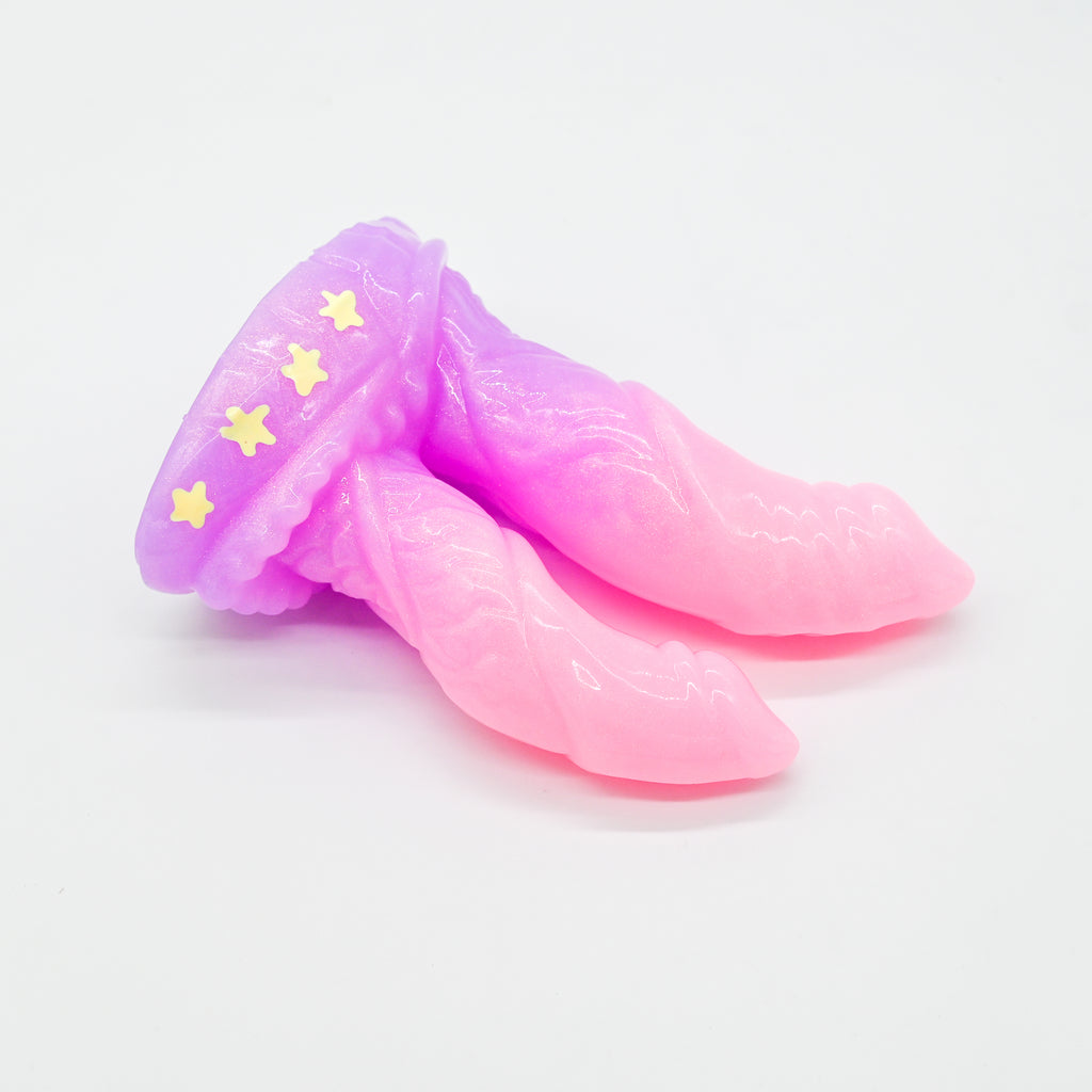 23SKG44 Vasuki Medium 0030 UV GITD
