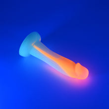 Load image into Gallery viewer, Z2MHF03 Caelus Small 0050 UV GITD
