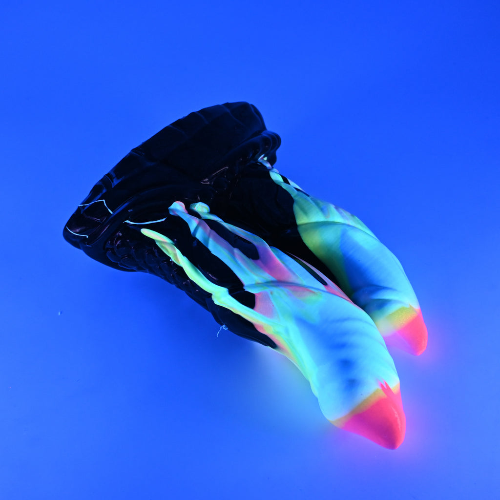 24MKG54 Vasuki Large 0050 UV GITD