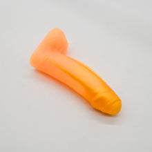 Load image into Gallery viewer, R3MJG29 Orion Medium 0050 UV GITD
