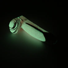 Load image into Gallery viewer, R3XJG31 Orion Medium 0020 UV GITD
