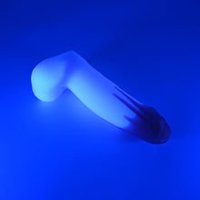 Load image into Gallery viewer, R3SJG32 Orion Medium 0030 UV GITD CS
