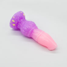 Load image into Gallery viewer, H2SKH19 Hellion Small 0030 UV GITD
