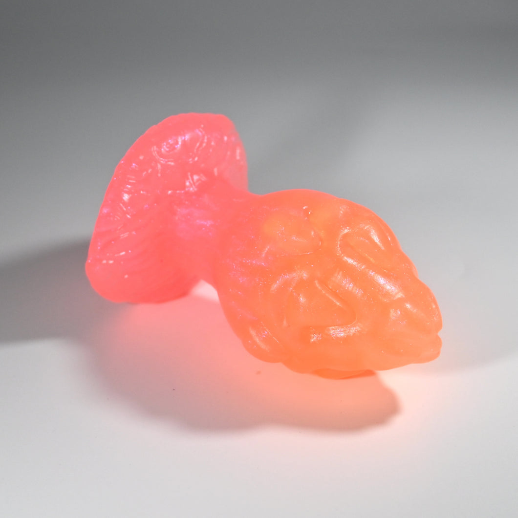 F1TGC68 Dragonfruit Plug Mini NC 0031 UV CS