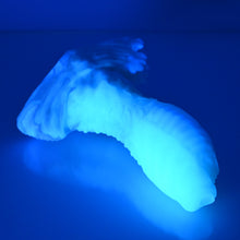 Load image into Gallery viewer, X2MEB68 Shin Small 0050 UV GITD
