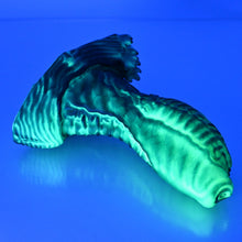 Load image into Gallery viewer, X2SEB72 Shin Small 0030 UV GITD
