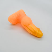 Load image into Gallery viewer, 52MJF33 Jacob Small 0050 UV GITD
