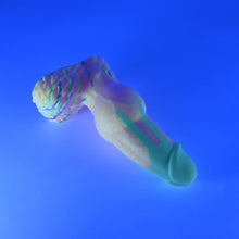 Load image into Gallery viewer, 52XJF35 Jacob Small 0020 UV GITD
