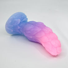 Load image into Gallery viewer, B2SGC52 Flora Small 0030 UV GITD
