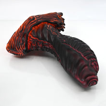 Load image into Gallery viewer, X3SEB82 Shin Medium 0030 UV GITD
