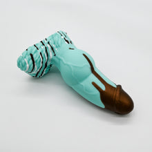 Load image into Gallery viewer, 53SJF45 Jacob Medium 0030 UV GITD

