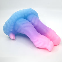 Load image into Gallery viewer, D3SGC57 Auren Medium 0030 UV GITD
