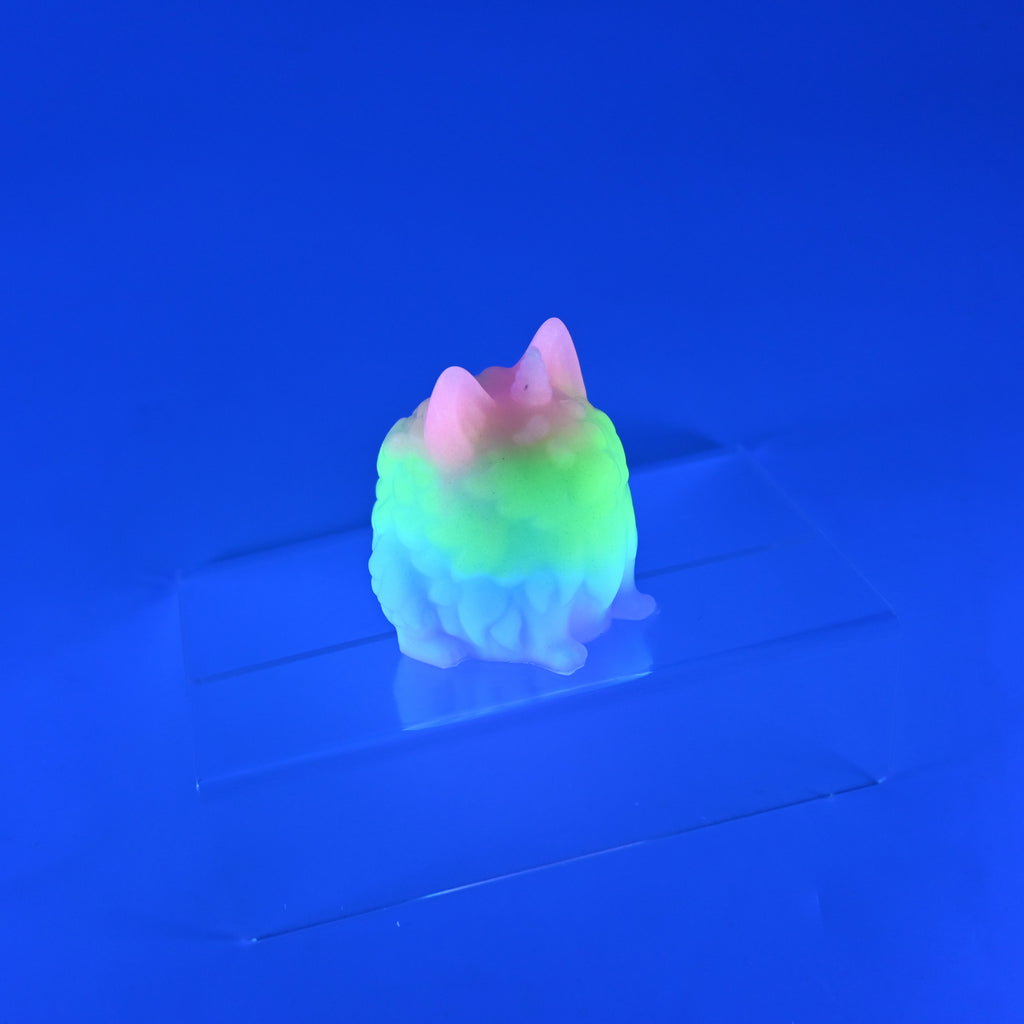 1PSKG35 Puppicorn 0030 UV GITD *FLOP*