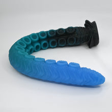 Load image into Gallery viewer, E4SGC62 Illex Large 0030 UV GITD
