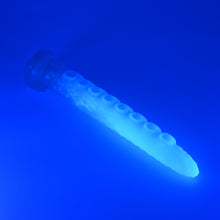 Load image into Gallery viewer, E3SHD84 Illex Medium 0030 UV GITD
