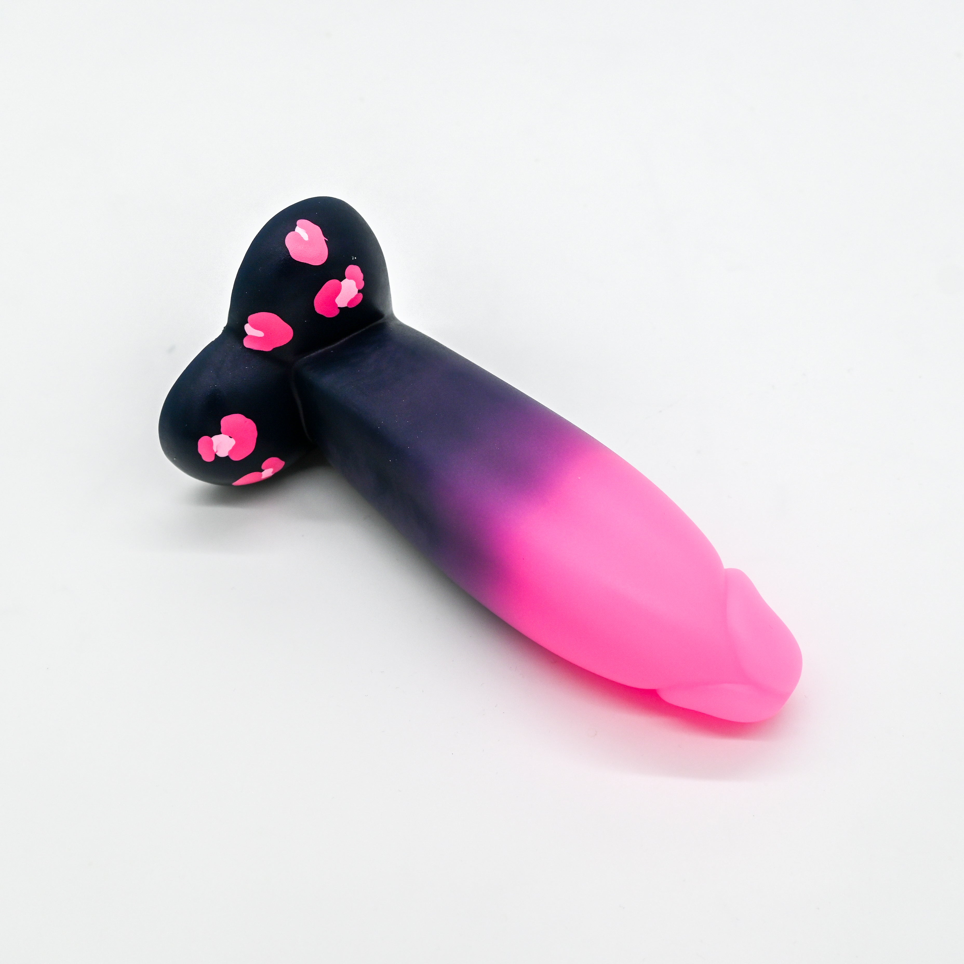W2SKK86 Tellus Small 0030 UV GITD