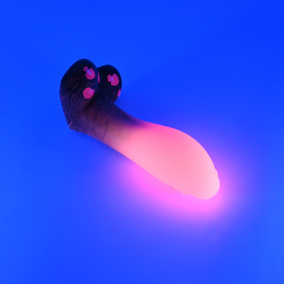 Q2SKK41 Aquus Small 0030 UV GITD
