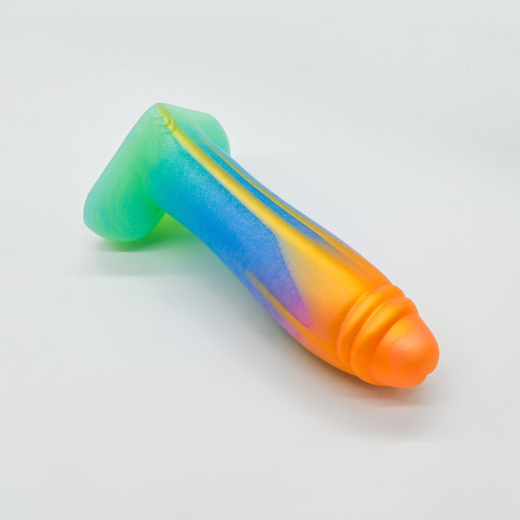 Q3MKK48 Aquus Medium 0050 UV GITD