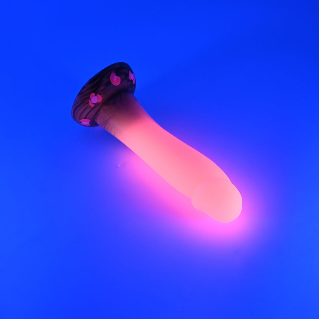 Z2SKL05 Caelus Small 0030 UV GITD