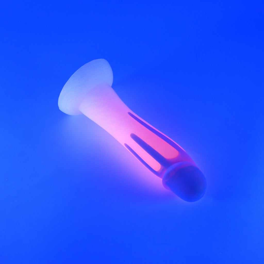 Z2SKL06 Caelus Small 0030 UV GITD