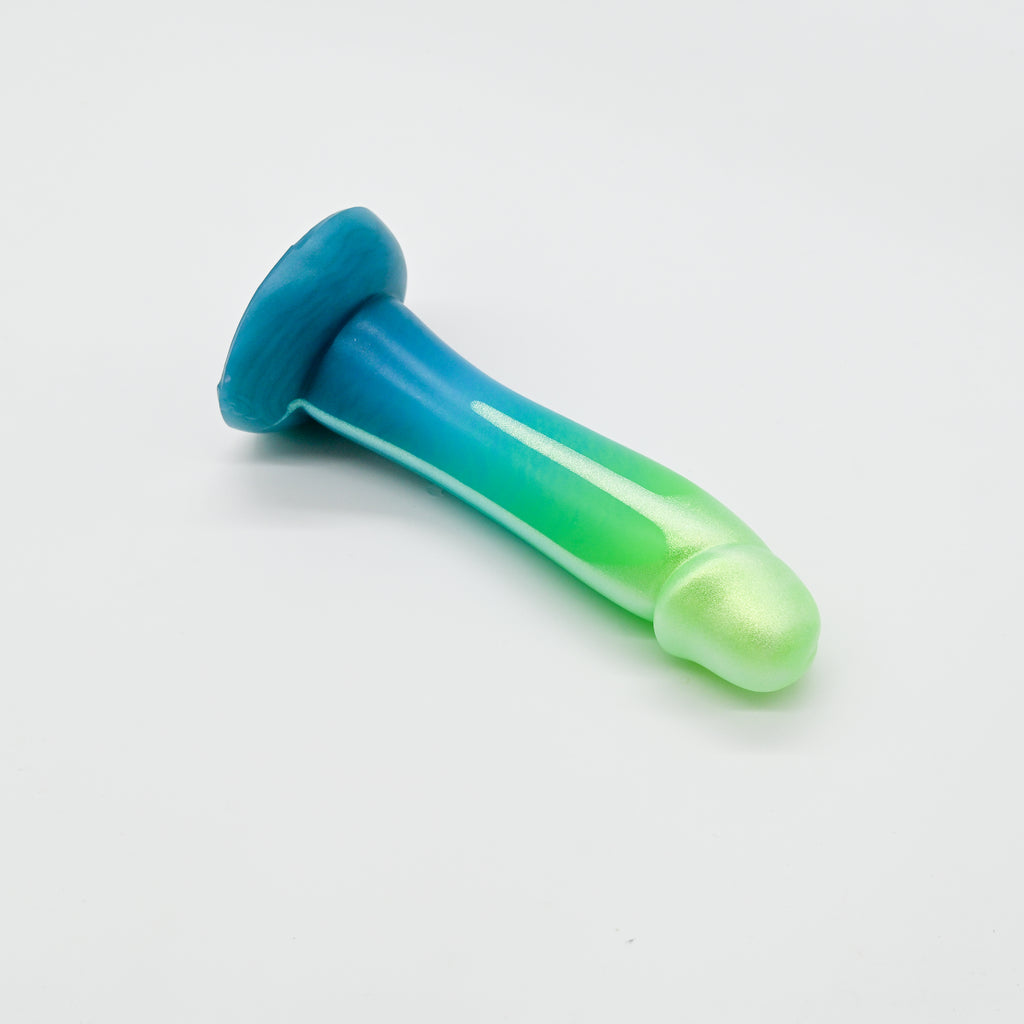 Z2SKL09 Caelus Small 0030 UV GITD CS