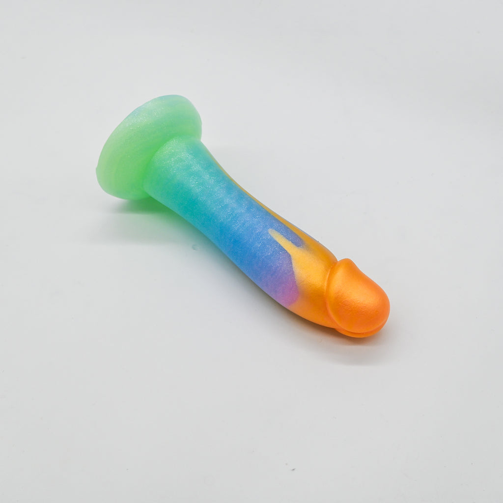 Z2MKL10 Caelus Small 0050 UV GITD