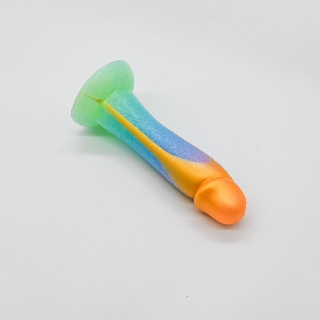 Z2MKL10 Caelus Small 0050 UV GITD