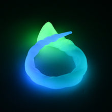 Load image into Gallery viewer, S3SJG50 Sera's Horn Medium 0030 UV GITD
