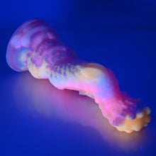 Load image into Gallery viewer, H3MEC55 Hydrae Medium 0050 UV GITD
