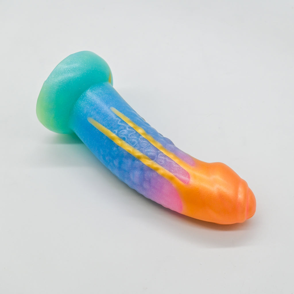 T3MKK70 Titan Medium 0050 UV GITD