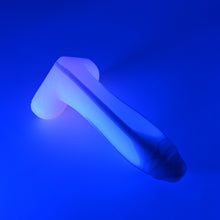 Load image into Gallery viewer, Q2XJH80 Aquus Small 0020 UV GITD CS
