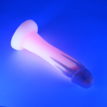 Load image into Gallery viewer, Z3MJK63 Caelus Medium 0050 UV GITD CS
