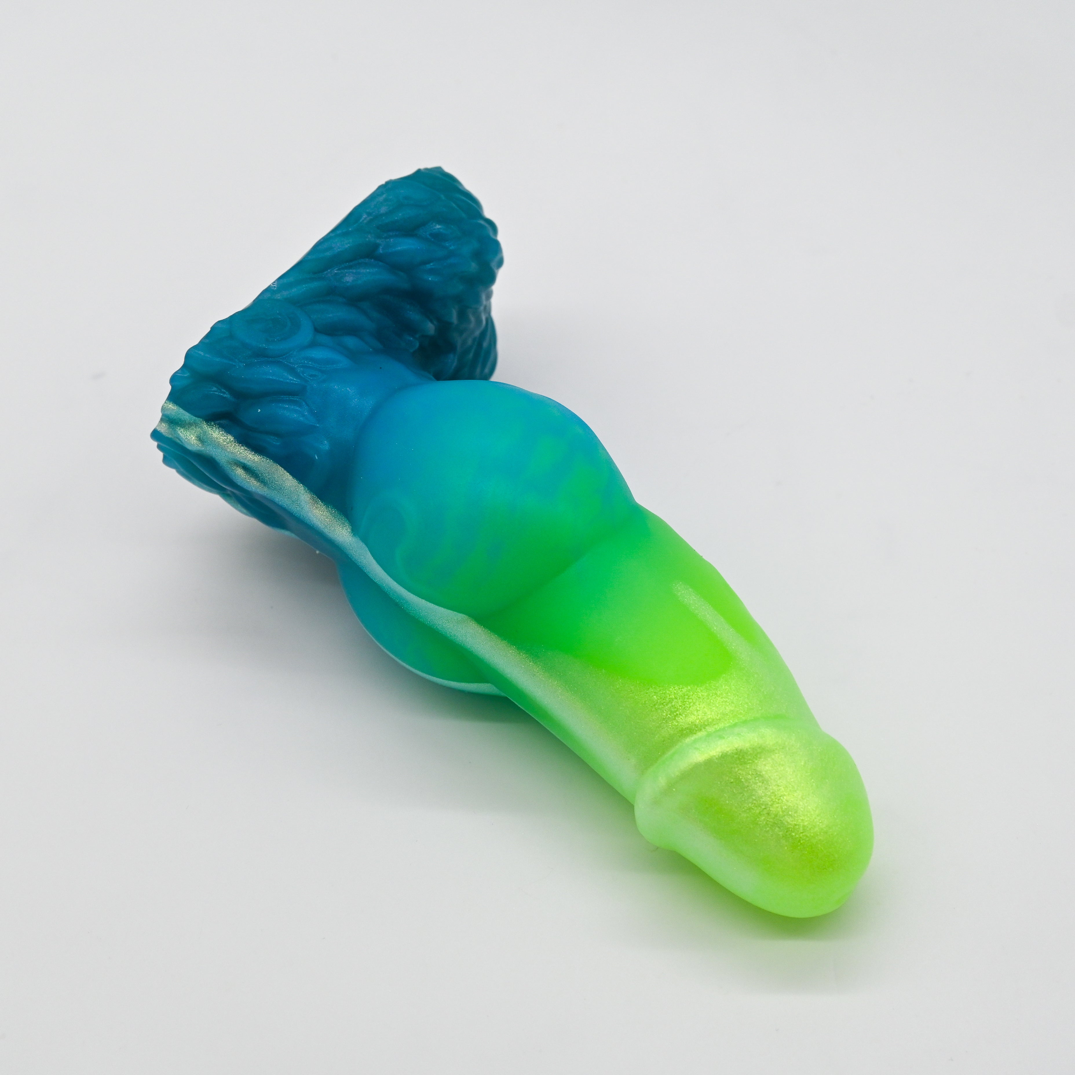 52SKJ42 Jacob Small 0030 UV GITD CS