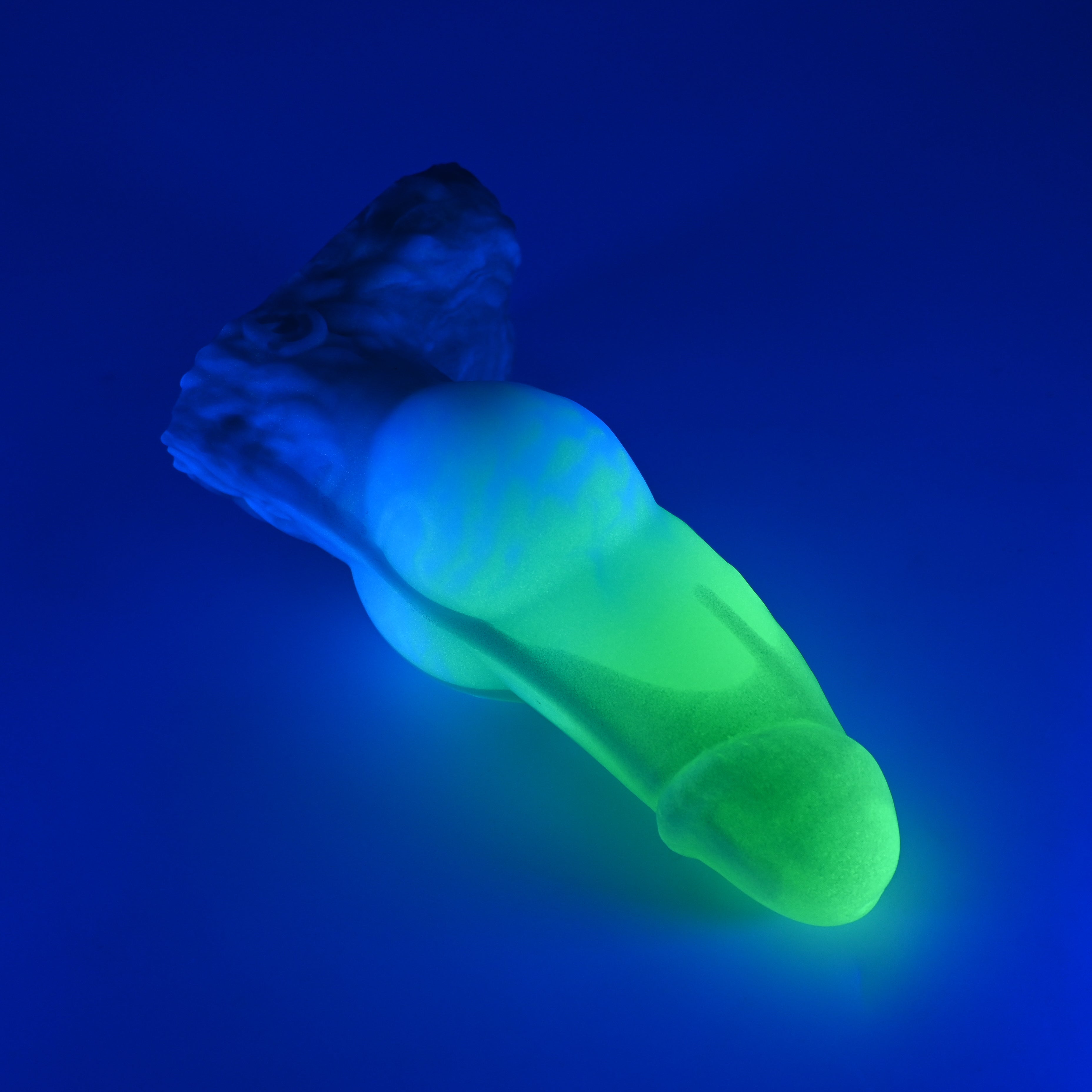52SKJ42 Jacob Small 0030 UV GITD CS