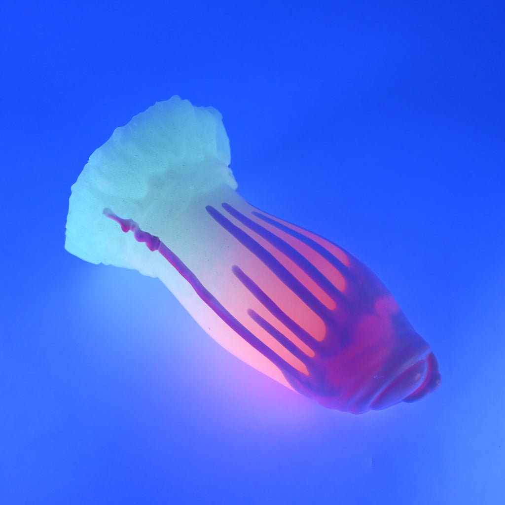 84SKJ57 Hue Large 0030 UV GITD