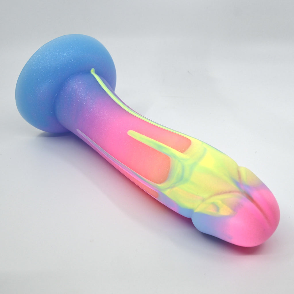 Z4SGG37 Caelus Large 0030 UV GITD
