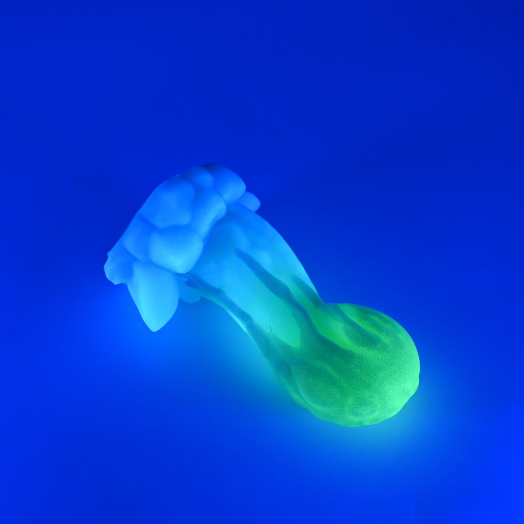 72SKJ49 Terra Small 0030 UV GITD CS