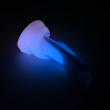 Load image into Gallery viewer, 32XJG88 Celia Small 0020 UV GITD CS
