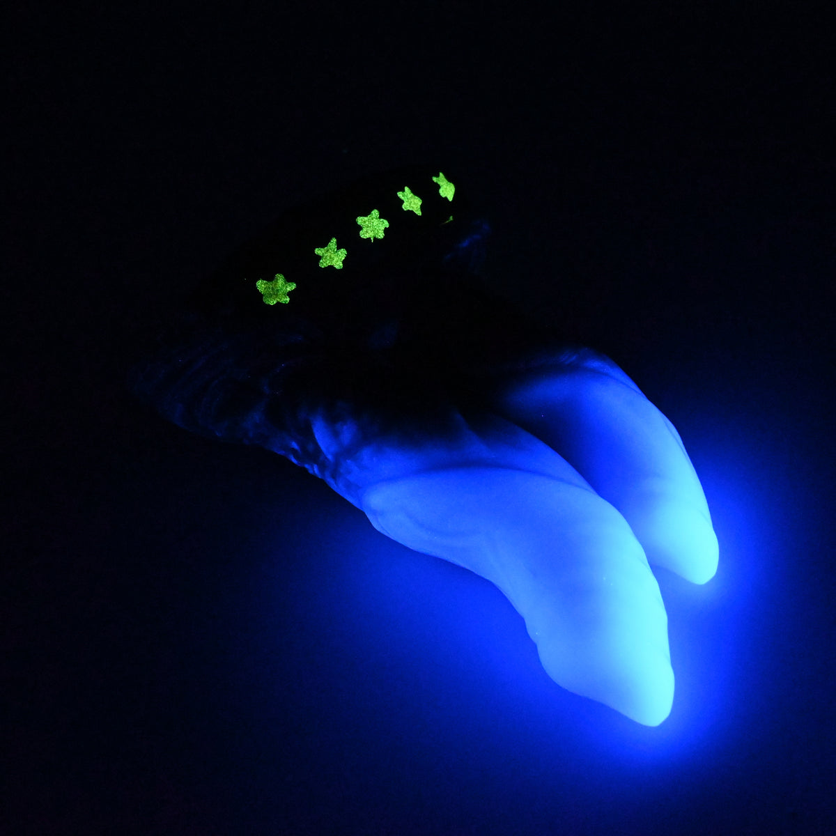34XKJ32 Vasuki Large 0020 UV GITD