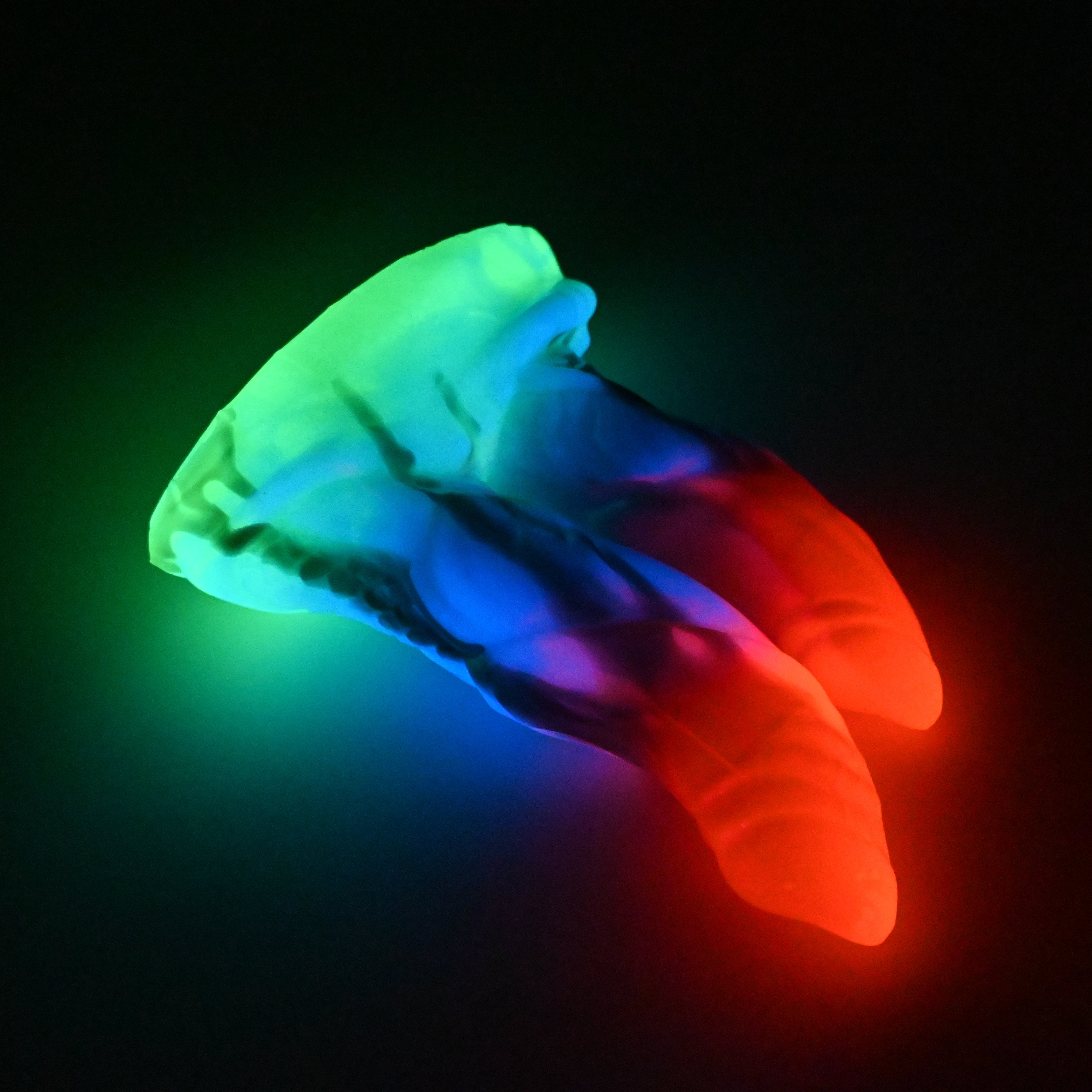 24MKJ34 Vasuki Large 0050 UV GITD
